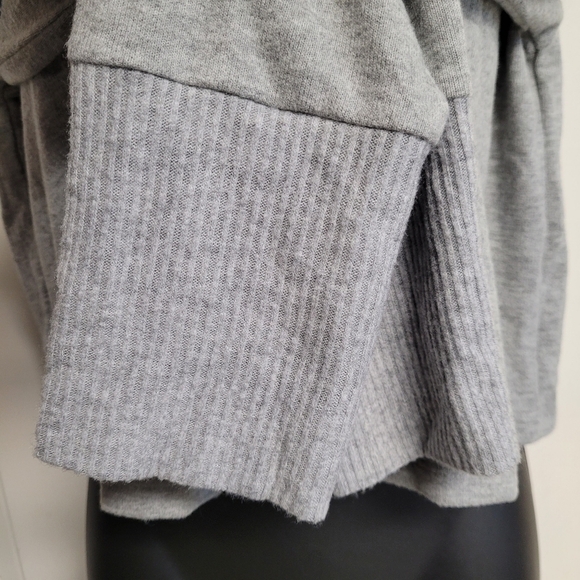 Project Social T Grey Drop Shoulder Ribbed Cuff Long Sleeve Crop Turtleneck Top - Picture 4 of 8